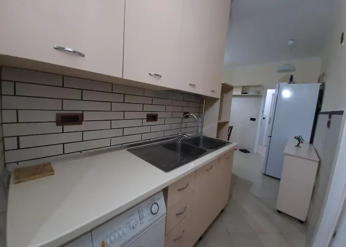 Apartman Lovely Appartament 1-4 Gjm Tirana