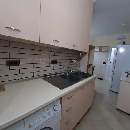 Appartement Lovely Appartament 1-4 Gjm Tirana