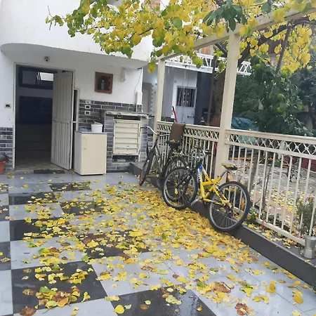 Lovely Appartament 1-4 Gjm Apartman Tirana