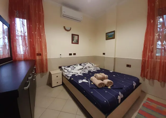 Apartman Lovely Appartament 1-4 Gjm *