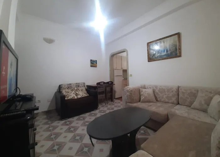 Lovely Appartament 1-4 Gjm Apartman